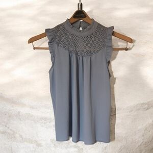 Lily White S Femme & Fab Sleeveless Mandarin Ruffled Collar/Cap Sleeve Lace Yoke